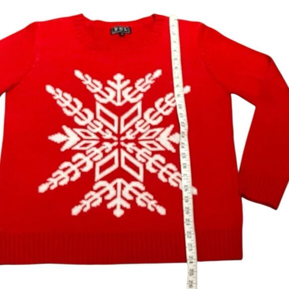 POL Women’s Red Snowflake Crew Neck Sweater, Size M - Picture 5 of 6